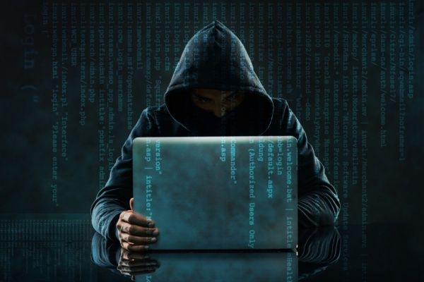 Liberté et ordre public : les acteurs du numérique face à leurs responsabilités